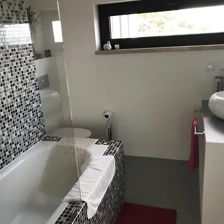 빌라 Beautiful House With Stuning View 포즈도아렐로