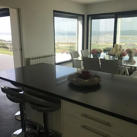 Beautiful House With Stuning View 빌라 포즈도아렐로