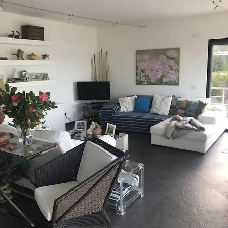 Beautiful House With Stuning View 포즈도아렐로